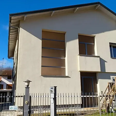 Family 3-bedroom Near Mxp & Maggiore - Parking